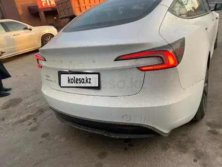Tesla Model 3 2024 года за 17 900 000 тг. в Алматы – фото 6