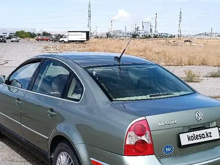 Volkswagen Passat 2004 года за 3 300 000 тг. в Тараз – фото 2