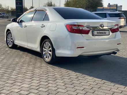 Toyota Camry 2014 года за 9 400 000 тг. в Шымкент – фото 8