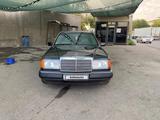 Mercedes-Benz E 230 1992 года за 2 700 000 тг. в Шымкент