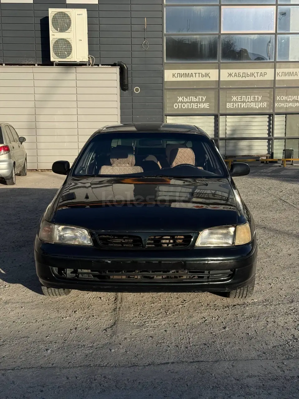 Toyota Carina E, 1992