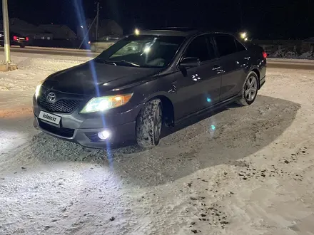 Toyota Camry 2011 года за 4 200 000 тг. в Атырау