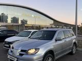 Mitsubishi Outlander 2004 года за 3 800 000 тг. в Астана