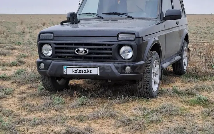 ВАЗ (Lada) Lada 2121 2017 годаүшін4 000 000 тг. в Актобе