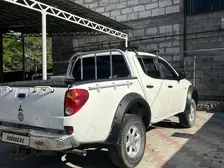 Mitsubishi L200, 2007