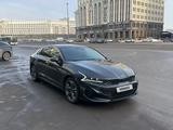 Kia K5 2021 года за 13 000 000 тг. в Астана – фото 2