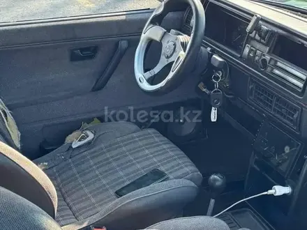 Volkswagen Golf 1991 года за 650 000 тг. в Алматы – фото 5