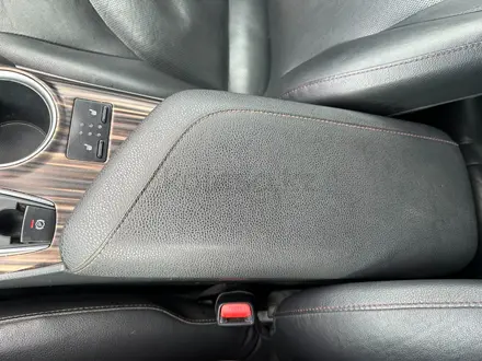 Toyota Camry 2020 года за 10 881 700 тг. в Шымкент – фото 13