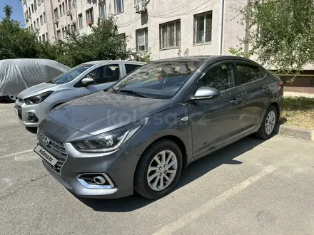 Hyundai Solaris 2018 года за 6 700 000 тг. в Шымкент