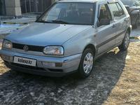 Volkswagen Golf 1996 годаүшін1 450 000 тг. в Алматы