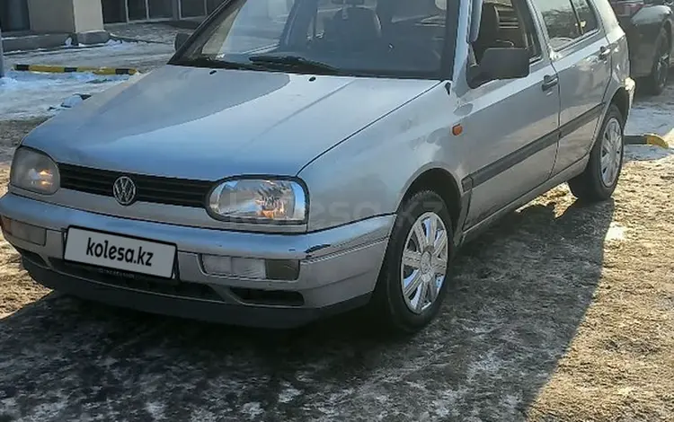 Volkswagen Golf 1996 годаүшін1 450 000 тг. в Алматы