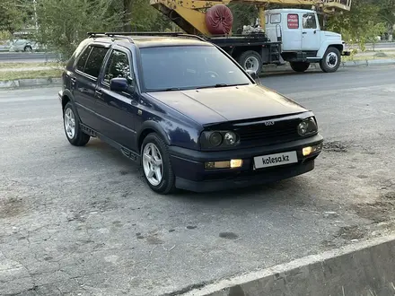 Volkswagen Golf 1995 года за 2 150 000 тг. в Шымкент – фото 4