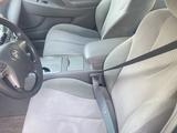 Toyota Camry 2011 годаfor7 200 000 тг. в Актобе – фото 3