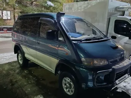 Mitsubishi Delica 1996 года за 3 500 000 тг. в Алматы