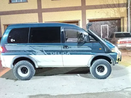 Mitsubishi Delica 1996 года за 3 500 000 тг. в Алматы – фото 3