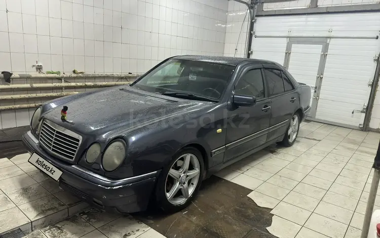 Mercedes-Benz E 280 1997 года за 2 600 000 тг. в Караганда