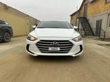 Hyundai Elantra 2018 годаүшін5 100 000 тг. в Актау – фото 2