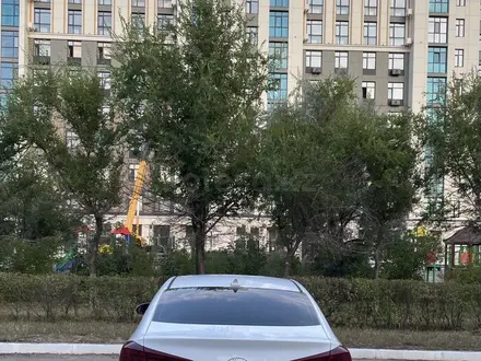 Hyundai Elantra 2019 года за 6 750 000 тг. в Караганда – фото 2