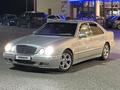 Mercedes-Benz E 320 1999 года за 3 600 000 тг. в Актобе