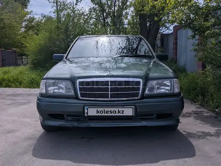Mercedes-Benz C 280 1994 годаүшін2 600 000 тг. в Алматы – фото 3