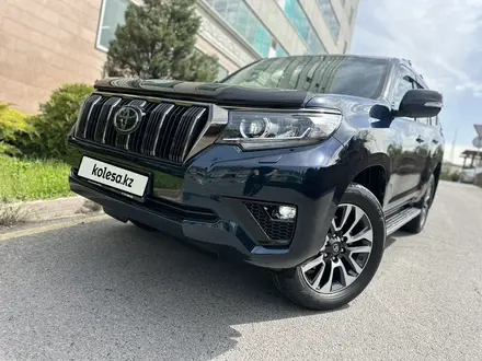 Toyota Land Cruiser Prado 2021 года за 32 500 000 тг. в Алматы