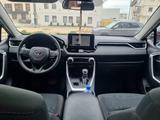 Toyota RAV4 2023 года за 15 300 000 тг. в Актау – фото 5