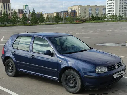 Volkswagen Golf 2001 года за 2 600 000 тг. в Астана – фото 5