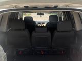 Volkswagen Touran 2004 года за 4 000 000 тг. в Алматы – фото 5