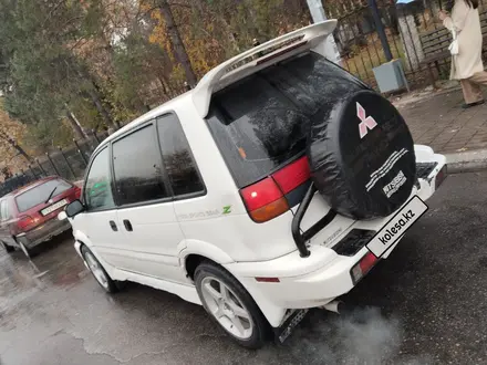 Mitsubishi RVR 1997 года за 2 000 000 тг. в Алматы – фото 3