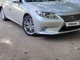 Lexus ES 350 2015 года за 10 800 000 тг. в Тараз