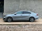 Kia Cerato 2023 года за 10 100 000 тг. в Шымкент – фото 2