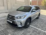 Toyota Highlander 2018 года за 25 500 000 тг. в Алматы – фото 5