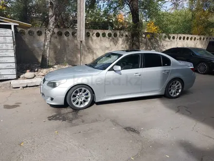 BMW 525 2004 года за 5 800 000 тг. в Алматы – фото 3