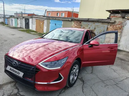 Hyundai Sonata 2020 года за 9 500 000 тг. в Костанай – фото 2