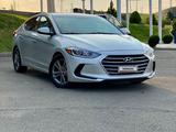 Hyundai Elantra 2017 года за 4 600 000 тг. в Актау
