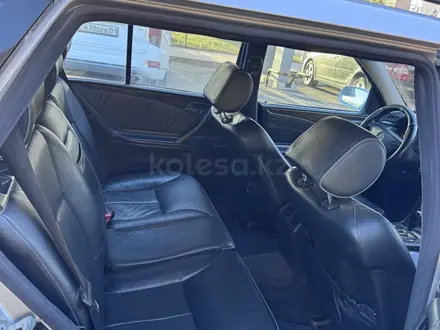 Mercedes-Benz E 320 2002 года за 3 600 000 тг. в Астана – фото 18