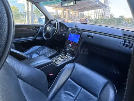 Mercedes-Benz E 320 2002 года за 3 600 000 тг. в Астана – фото 17