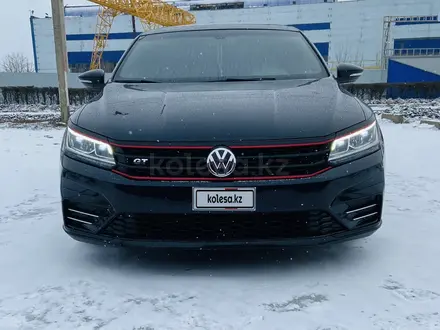 Volkswagen Passat 2018 года за 3 500 000 тг. в Уральск – фото 4