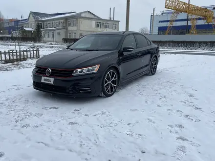 Volkswagen Passat 2018 года за 3 500 000 тг. в Уральск – фото 3