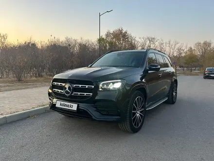 Mercedes-Benz GLS 450 2023 года за 69 000 000 тг. в Астана