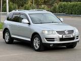 Volkswagen Touareg 2007 года за 6 900 000 тг. в Алматы