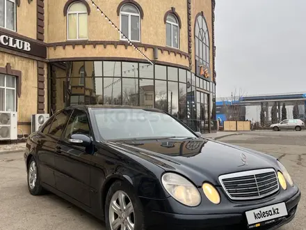 Mercedes-Benz E 240 2002 года за 4 450 000 тг. в Уральск