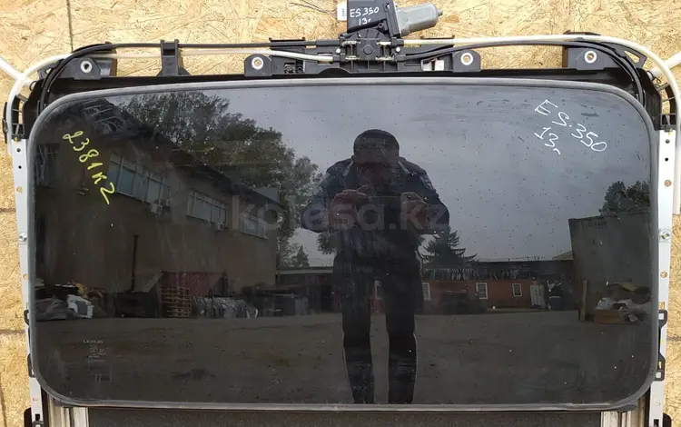 СТЕКЛО ЛЮКА (ЛЮК) за 200 000 тг. в Алматы