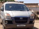 Hyundai Starex 2004 годаfor3 200 000 тг. в Шымкент – фото 3