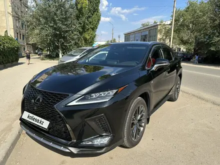 Lexus RX 300 2019 года за 24 500 000 тг. в Актобе – фото 2