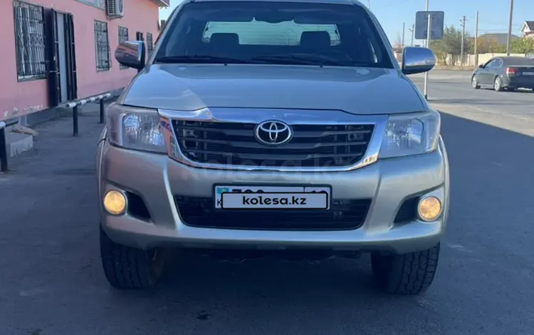 Toyota Hilux 2014 годаfor10 000 000 тг. в Жанаозен