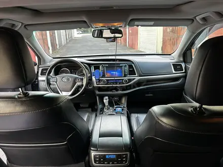 Toyota Highlander 2017 года за 19 200 000 тг. в Алматы – фото 11