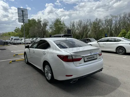 Lexus ES 350 2016 года за 17 500 000 тг. в Жаркент – фото 5