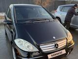 Mercedes-Benz A 170 2005 годаfor3 300 000 тг. в Атырау