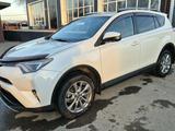 Toyota RAV4 2016 года за 13 250 000 тг. в Тараз – фото 5